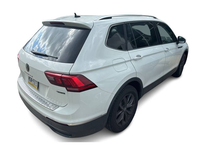 Thumbnail: 2024 Volkswagen Tiguan - 13