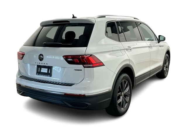 Thumbnail: 2023 Volkswagen Tiguan - 32