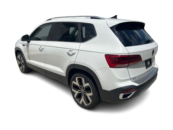 Thumbnail: 2023 Volkswagen Taos - 3