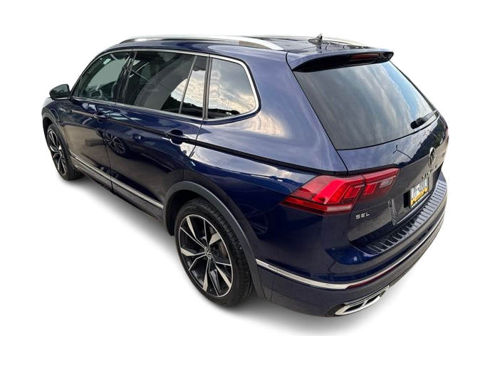 Thumbnail: 2024 Volkswagen Tiguan - 3