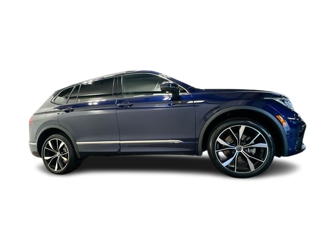 Thumbnail: 2024 Volkswagen Tiguan - 18