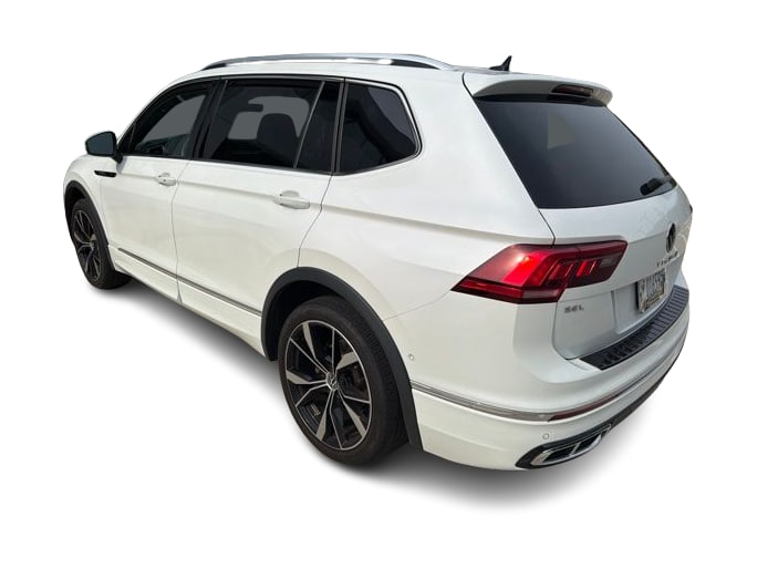 Thumbnail: 2023 Volkswagen Tiguan - 3