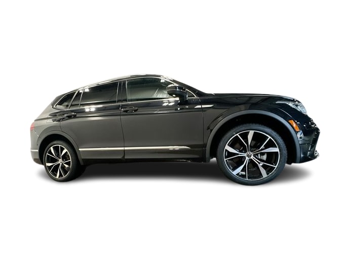Thumbnail: 2023 Volkswagen Tiguan - 20