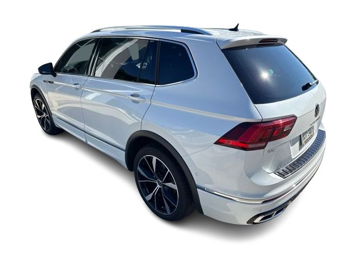 Thumbnail: 2022 Volkswagen Tiguan - 3
