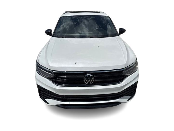 Thumbnail: 2023 Volkswagen Tiguan - 4