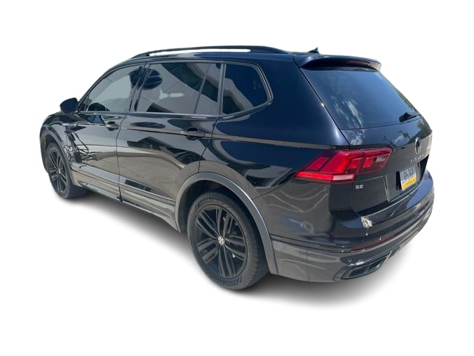 Thumbnail: 2022 Volkswagen Tiguan - 3