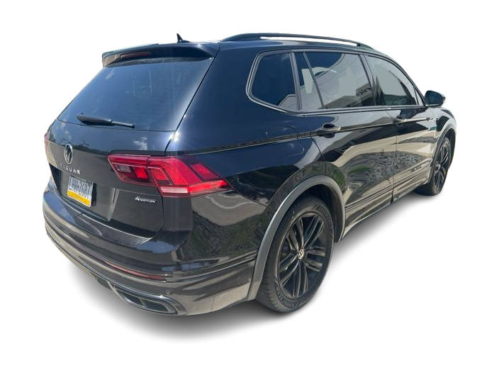 Thumbnail: 2022 Volkswagen Tiguan - 12