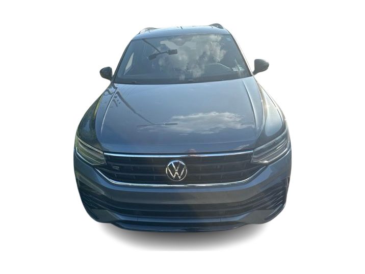 Thumbnail: 2022 Volkswagen Tiguan - 4