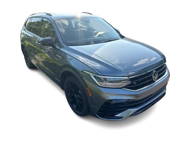 Thumbnail: 2022 Volkswagen Tiguan - 8