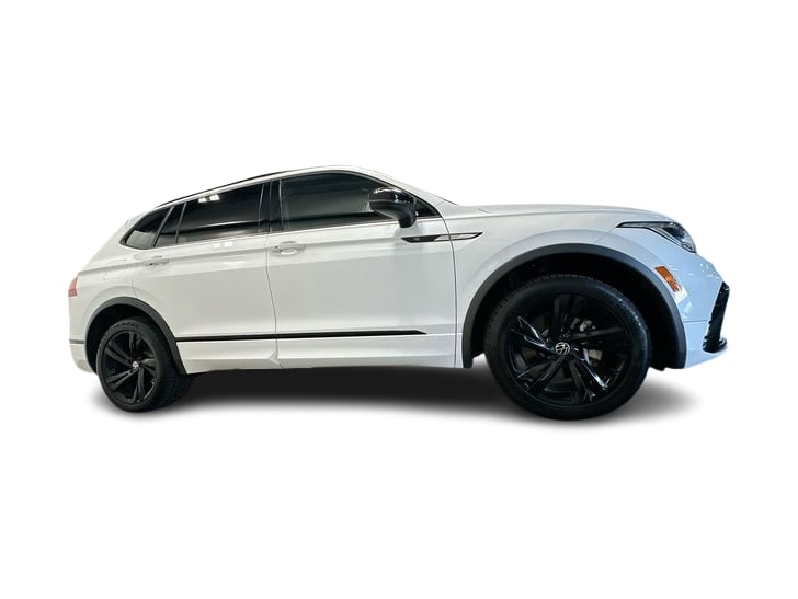 Thumbnail: 2023 Volkswagen Tiguan - 18