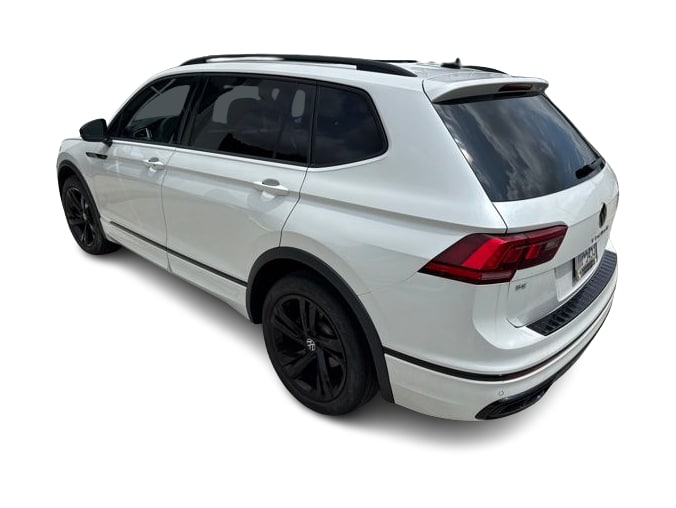 Thumbnail: 2023 Volkswagen Tiguan - 3