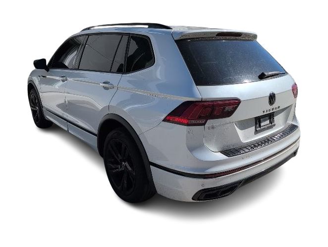Thumbnail: 2023 Volkswagen Tiguan - 3