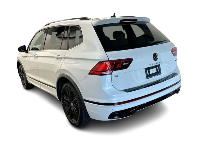Thumbnail: 2022 Volkswagen Tiguan - 4