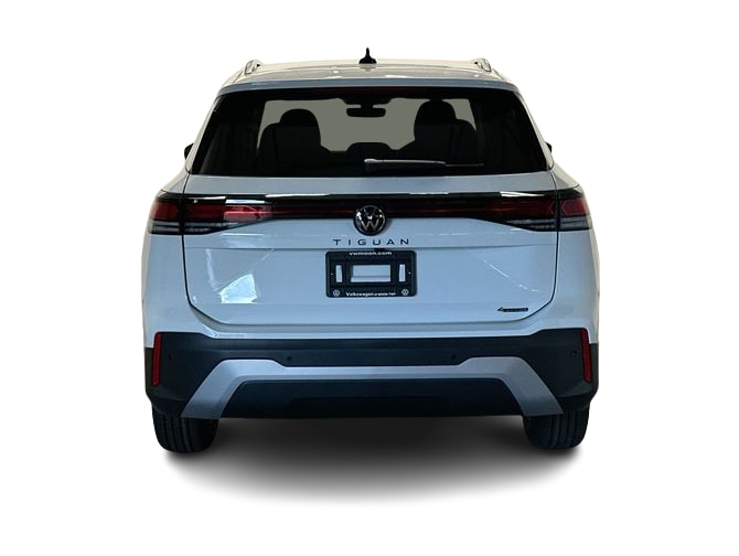 Thumbnail: 2026 Volkswagen Tiguan - 4