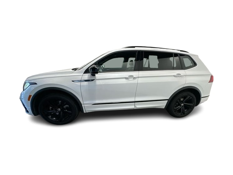 Thumbnail: 2023 Volkswagen Tiguan - 3