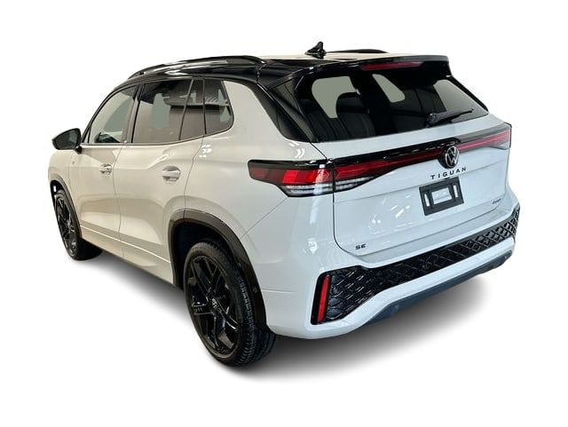 Thumbnail: 2026 Volkswagen Tiguan - 4