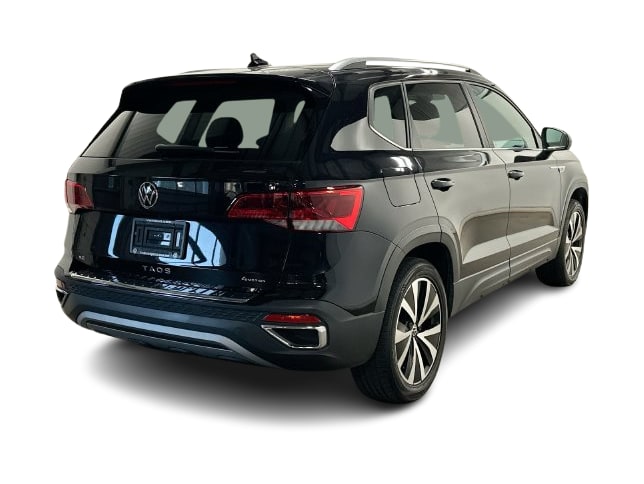 Thumbnail: 2023 Volkswagen Taos - 32