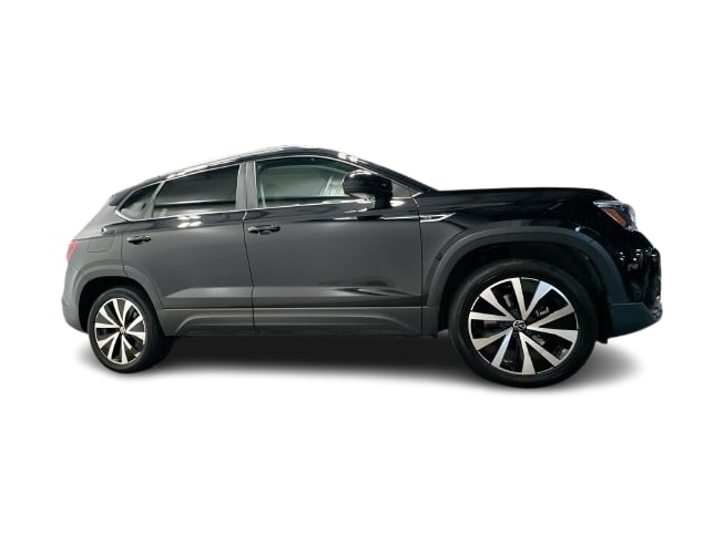 Thumbnail: 2023 Volkswagen Taos - 19