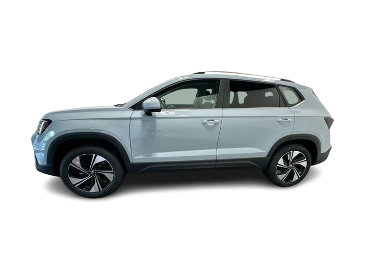 Thumbnail: 2027 Volkswagen Taos - 3