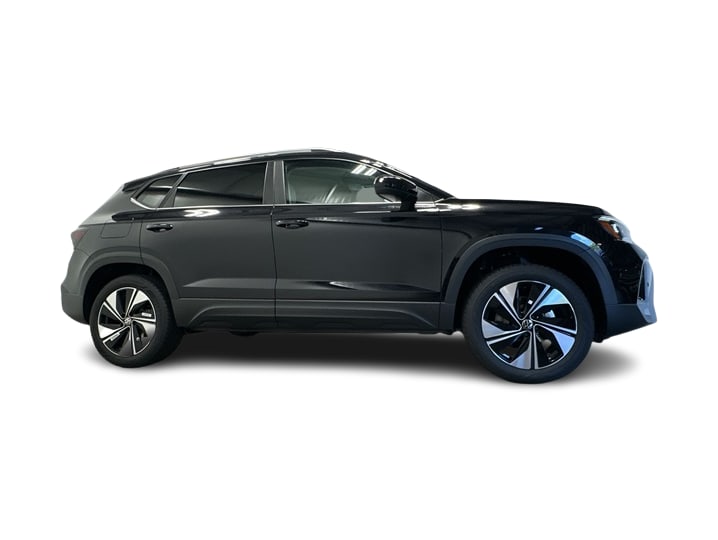 Thumbnail: 2025 Volkswagen Taos - 17