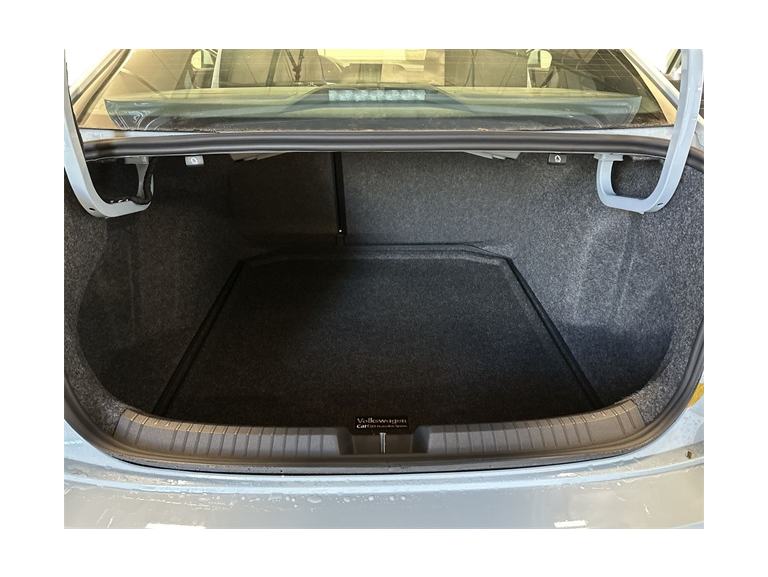 Thumbnail: 2026 Volkswagen Jetta - 15