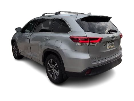 Thumbnail: 2017 Toyota Highlander - 3