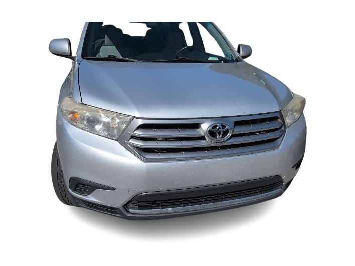 Thumbnail: 2013 Toyota Highlander - 4