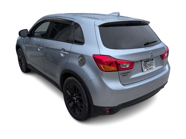 2017 Mitsubishi Outlander Sport LE 2