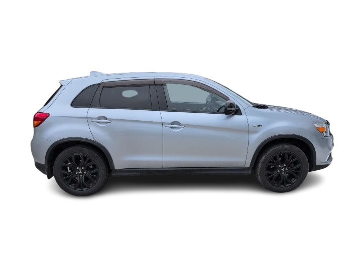 2017 Mitsubishi Outlander Sport LE 11
