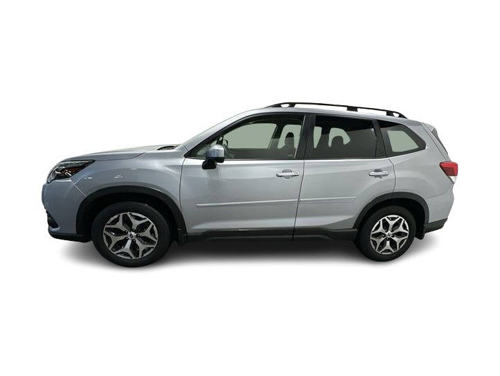 Thumbnail: 2022 Subaru Forester - 3