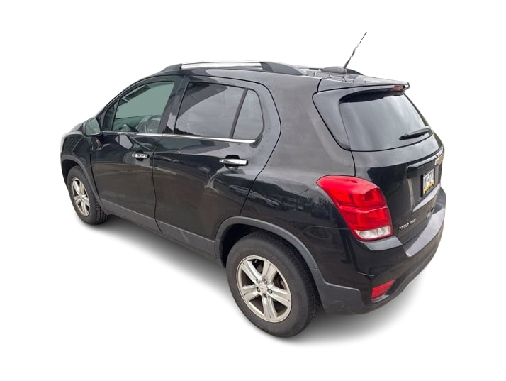 Thumbnail: 2019 Chevrolet Trax - 3