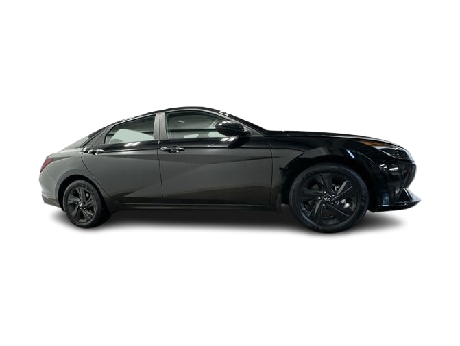 Thumbnail: 2023 Hyundai Elantra - 16