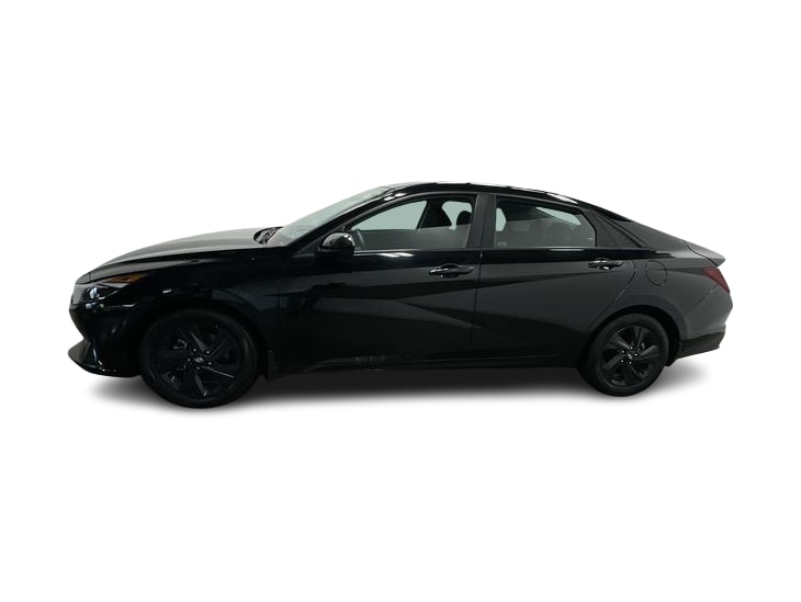 Thumbnail: 2023 Hyundai Elantra - 3