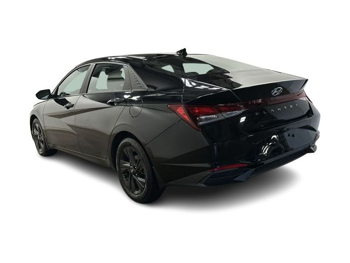 Thumbnail: 2023 Hyundai Elantra - 4