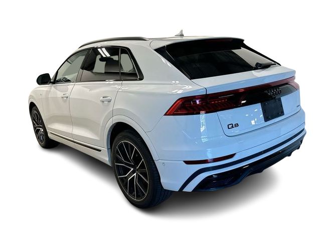 Thumbnail: 2022 Audi Q8 - 4