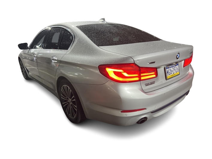 Thumbnail: 2018 BMW 5 Series - 2