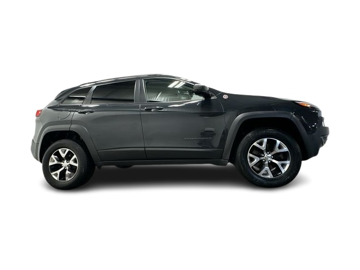 Thumbnail: 2016 Jeep Cherokee - 18