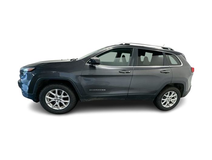 Thumbnail: 2016 Jeep Cherokee - 3