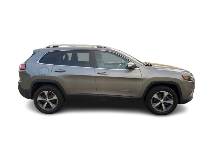 Thumbnail: 2019 Jeep Cherokee - 19