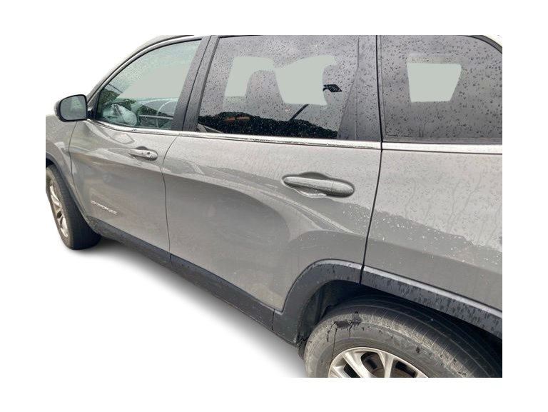 Thumbnail: 2021 Jeep Cherokee - 17