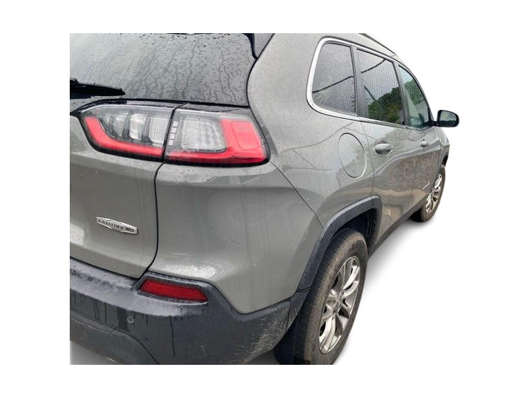 Thumbnail: 2021 Jeep Cherokee - 22