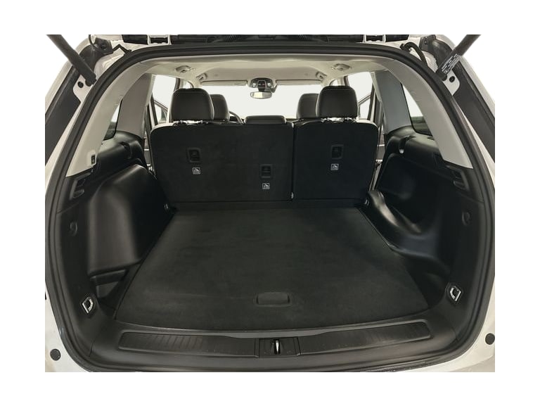 Thumbnail: 2023 Jeep Grand Cherokee - 16