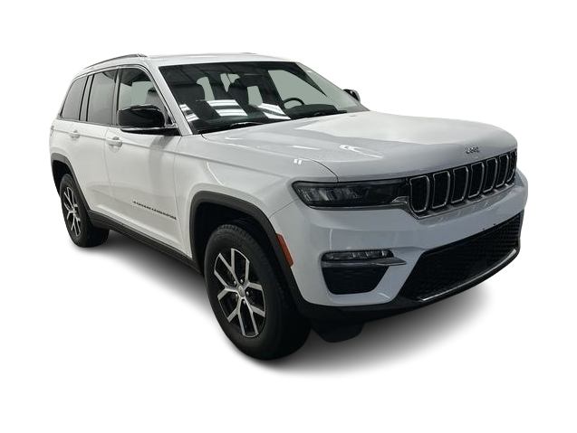 Thumbnail: 2023 Jeep Grand Cherokee - 34