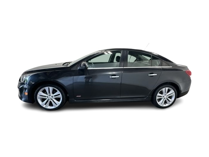 Thumbnail: 2015 Chevrolet Cruze - 3