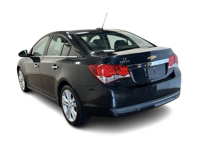 Thumbnail: 2015 Chevrolet Cruze - 4