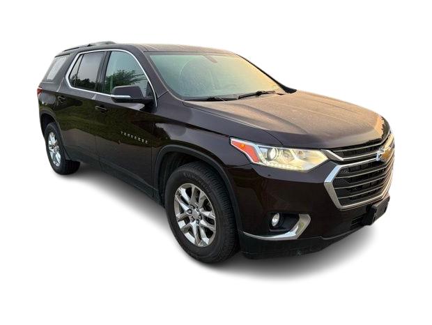 Thumbnail: 2021 Chevrolet Traverse - 16
