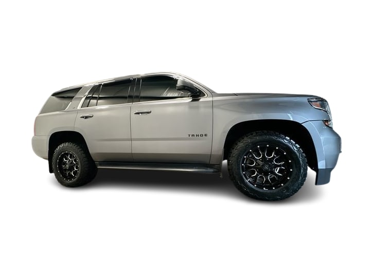 Thumbnail: 2018 Chevrolet Tahoe - 17