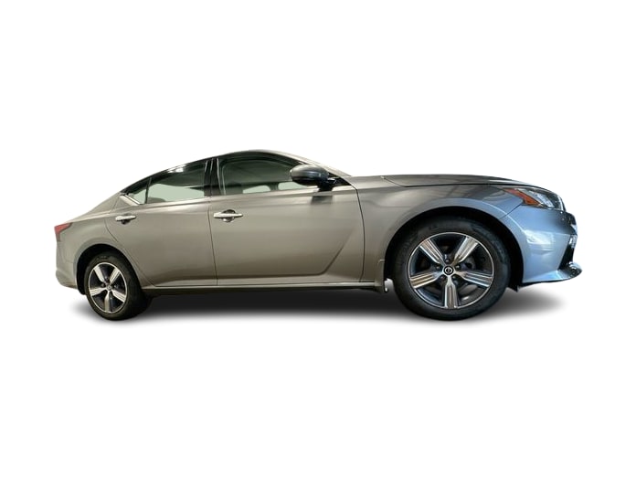 Thumbnail: 2019 Nissan Altima - 19