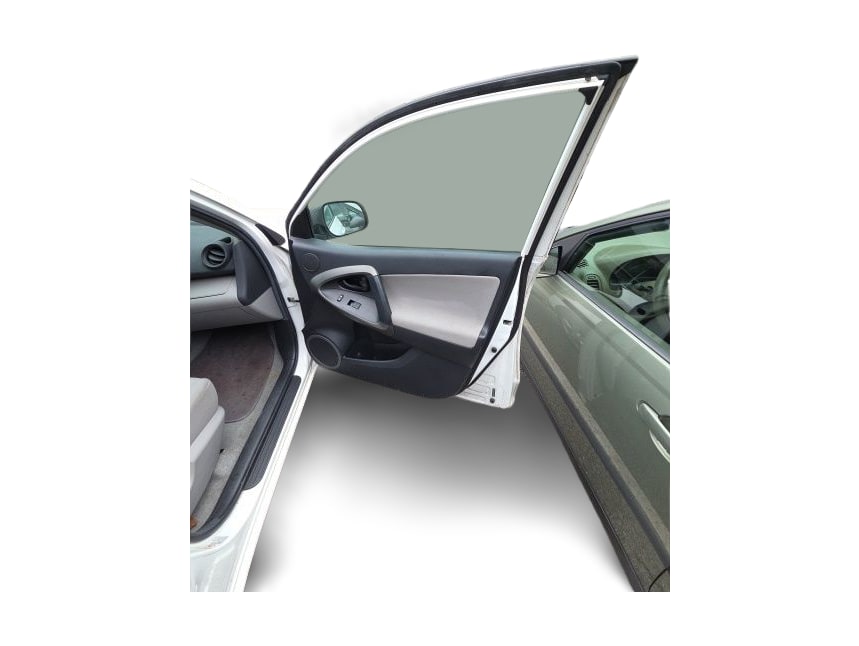 Thumbnail: 2011 Toyota RAV4 - 3