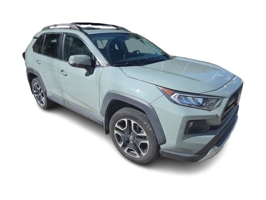 Thumbnail: 2019 Toyota RAV4 - 11